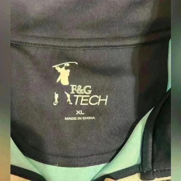 FAIRWAY & GREENE CAVES QUARTER ZIP PULLOVER - Size XL - Picture 3 of 9